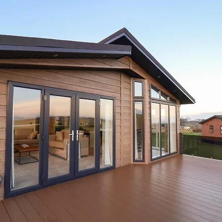 Holly Holiday home *
